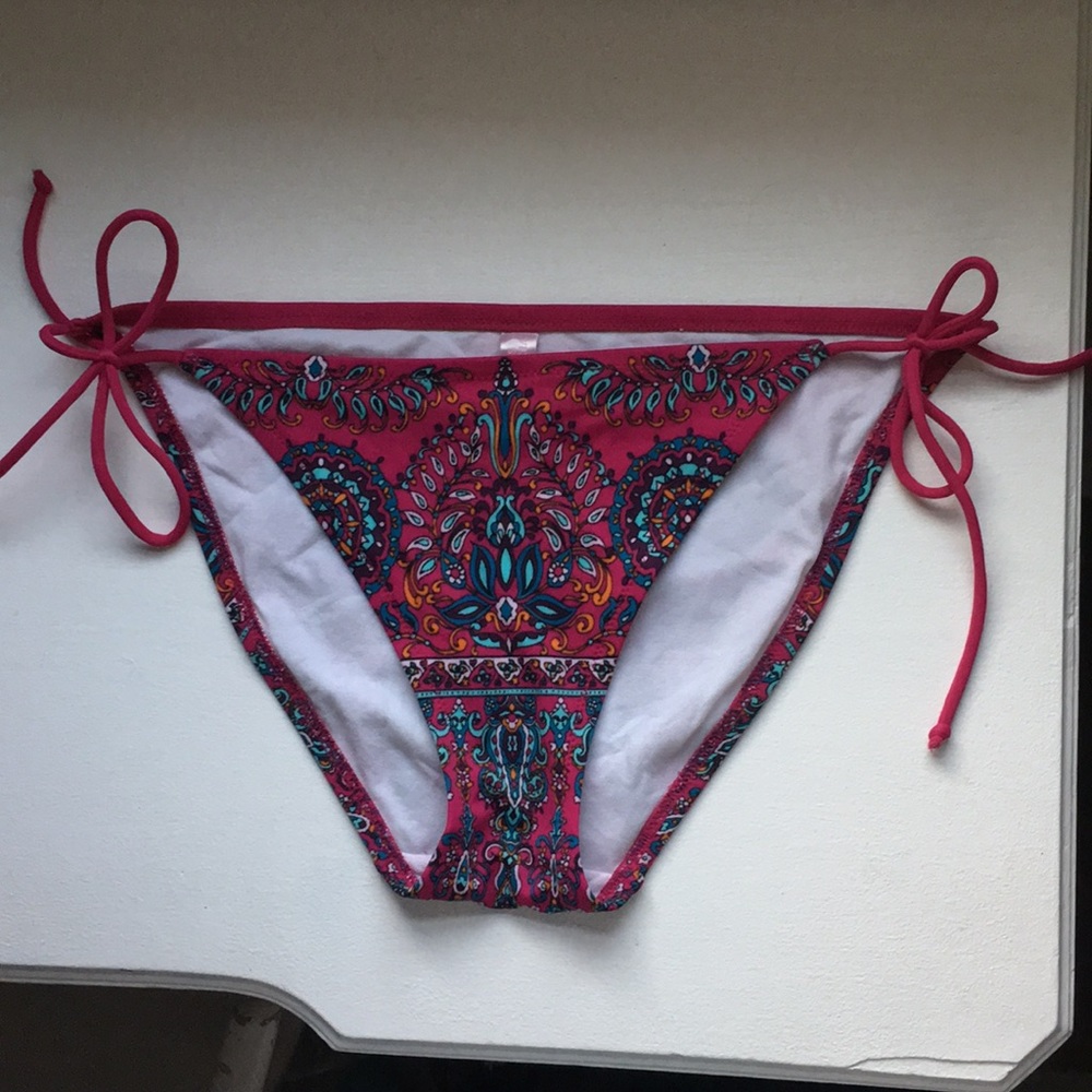 Victoria’s Secret Bikini Bottoms